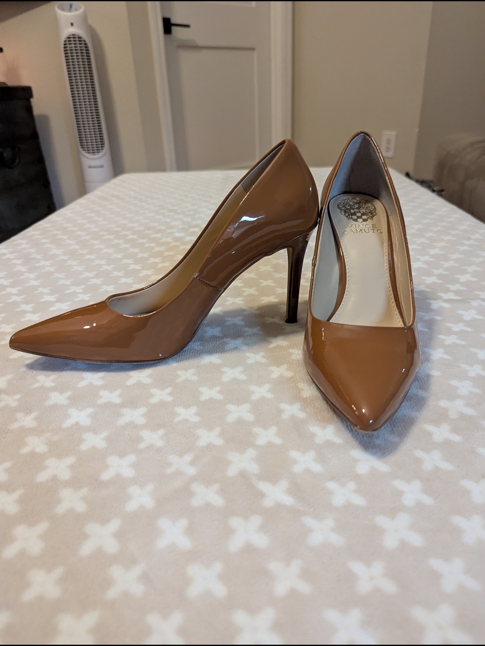 Vince Camuto Patent Pointed-Toe Stiletto Pumps in Tan - Picture 4 of 6